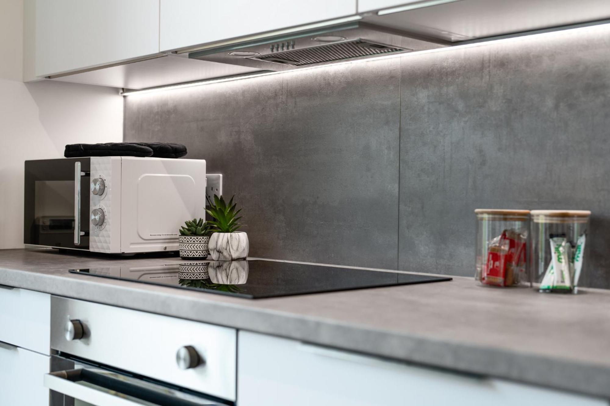 Potters Bar - Free Parking - Private Bathroom - Netflix - 4 Mins Walk To Station - 20 Mins Direct Trains To London Exteriör bild